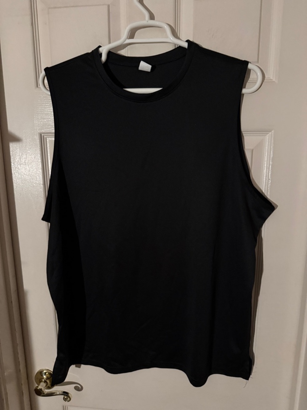 Men's Black Sleeveless Crewneck Tank Top